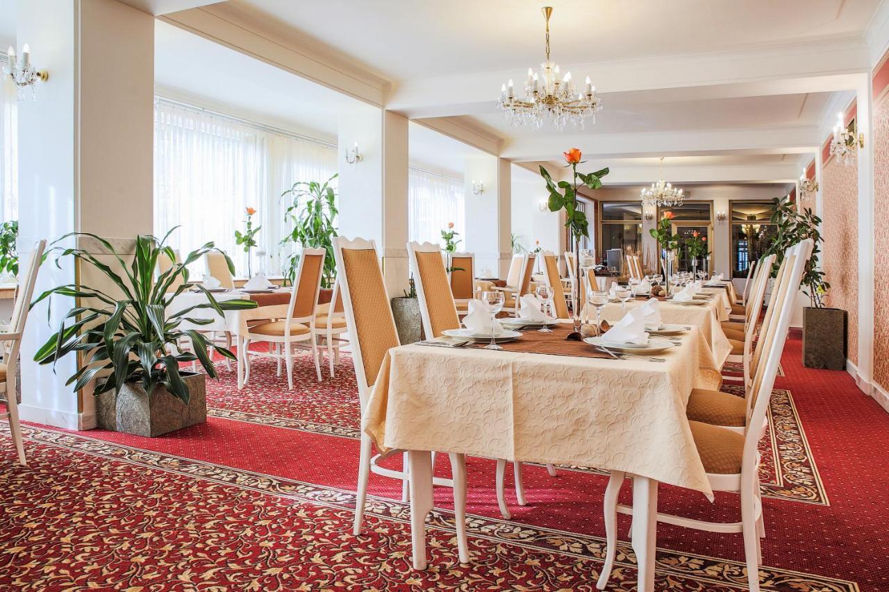 Hotel Ostrov Nymburk Exterior foto